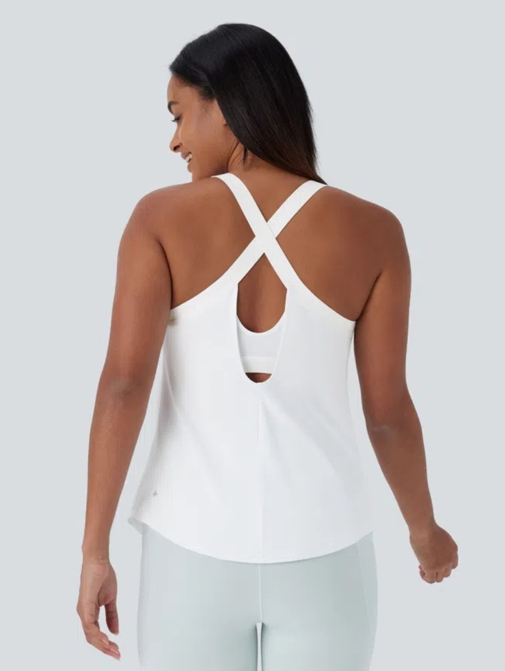 Halara U Neck Curved Hem Cool Touch Yoga Tank Top UPF50+ S White - Picture 3 of 4